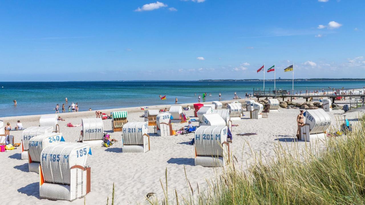 Hotel Landhaus Haffkrug Scharbeutz Kültér fotó